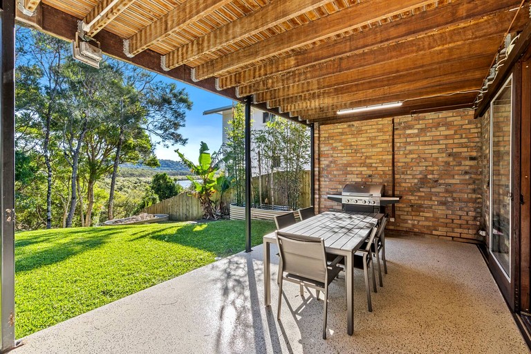 Vacation Rentals (Australia, --, --)