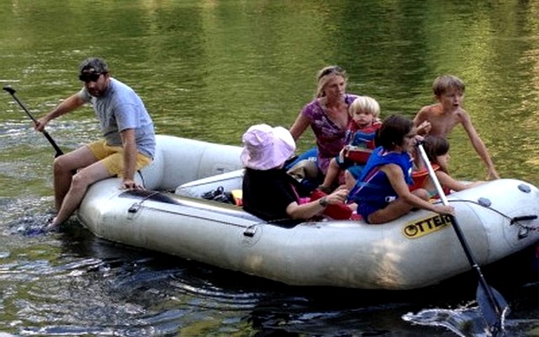 Cabins (Covington, Virginia, United States)