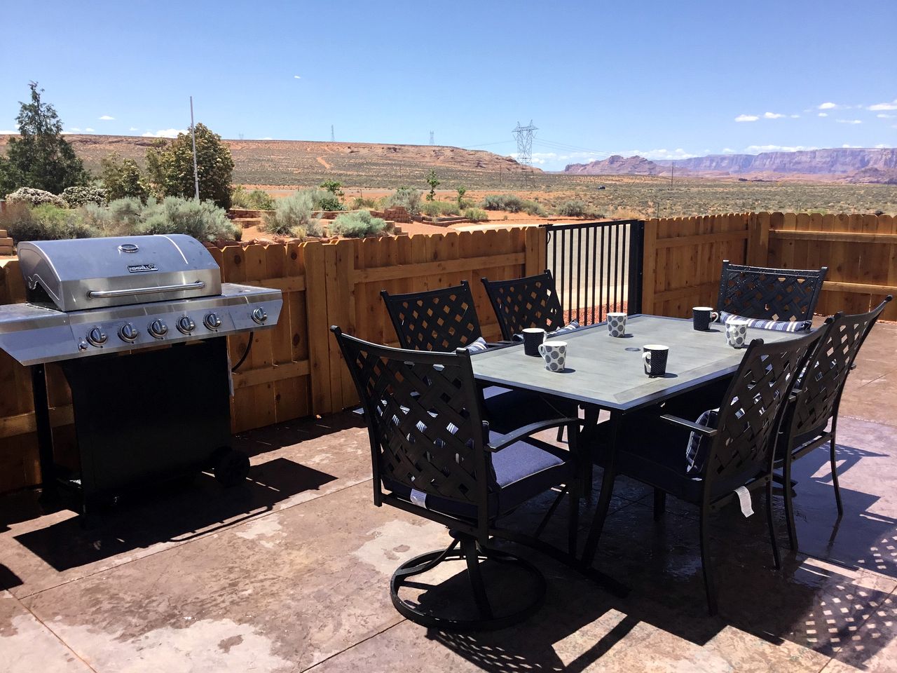 Large Family Retreat in Page, Arizona, Perfect for a Weekend Getaway for Large Groups