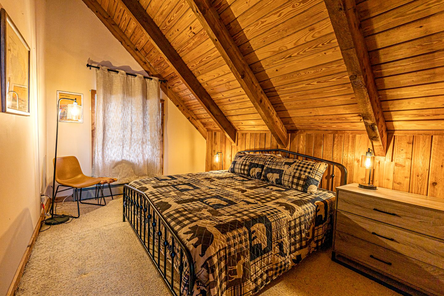 Exclusive Mountain Retreat: Secluded Cabin Experience in North Carolina