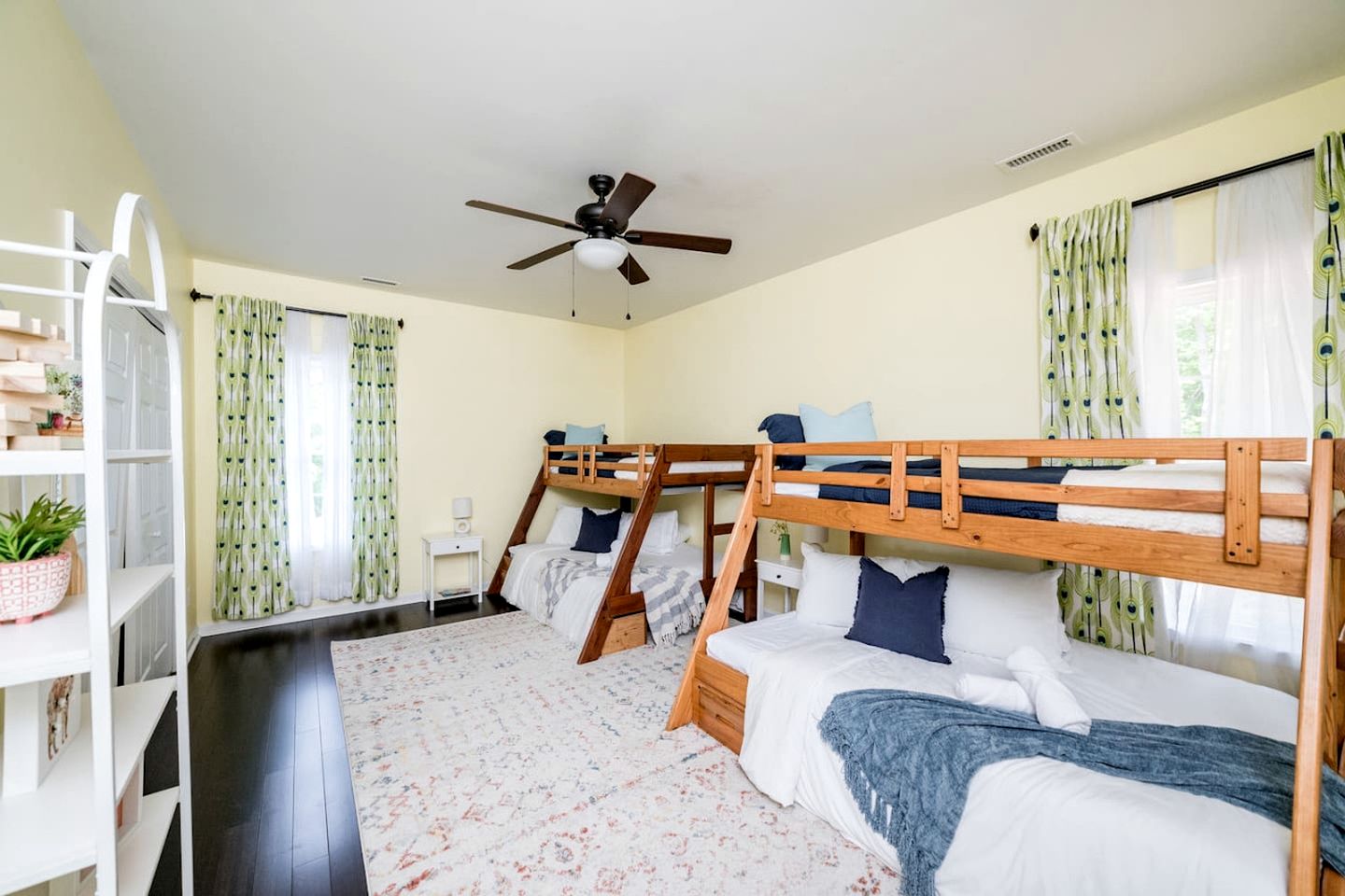 Large Rental with Fire Pit Ideal for Groups in Virginia