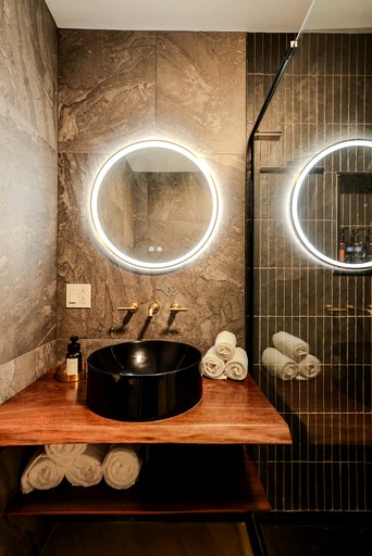 Domes (United States of America, Freeport, Maine)