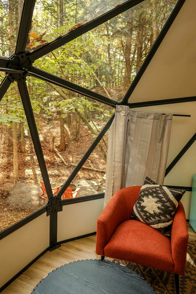 Romantic Coastal Geodesic Dome Escape Near Freeport, Maine