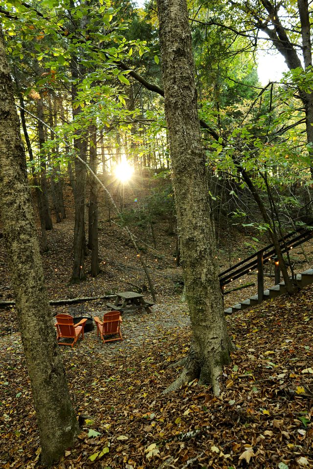 Romantic Coastal Geodesic Dome Escape Near Freeport, Maine