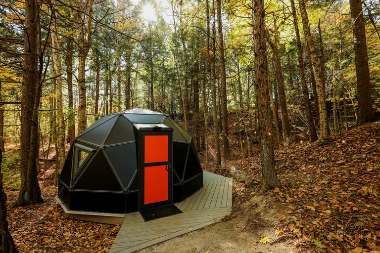 Romantic Coastal Geodesic Dome Escape Near Freeport Beach, Maine