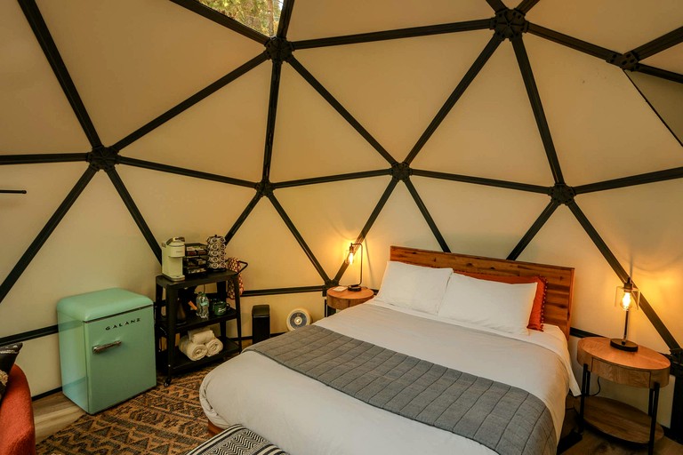 Domes (United States of America, Freeport, Maine)