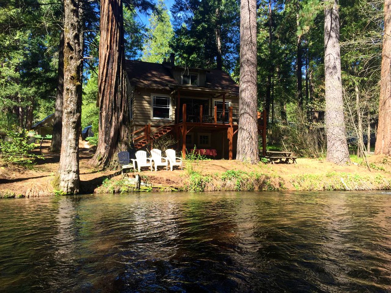 Cozy Vacation Cottage Rental near Lassen Volcanic National Park, Northern California