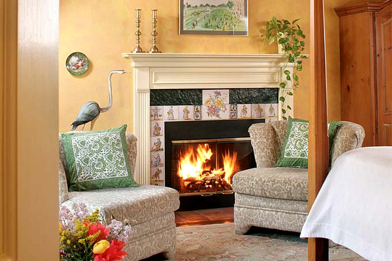 Celeste Borel Rentals L'auberge Provencale, Nature Lodges 19759, White Post, United States of