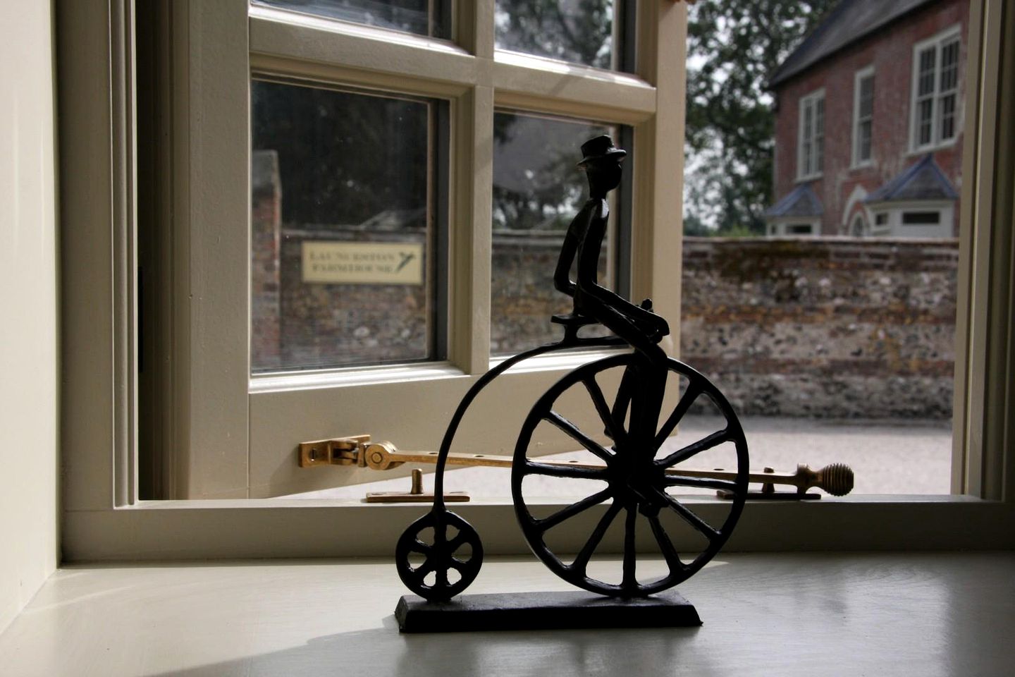 Charming Pet-Friendly Cottage Rental in Gorgeous Countryside of Dorset, England