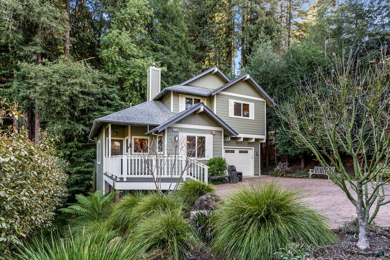 Cabins (United States of America, Guerneville, California)