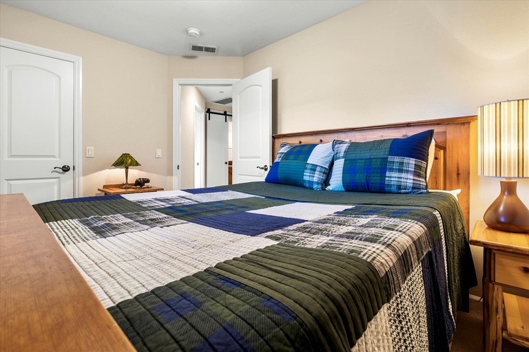 Cabins (United States of America, Guerneville, California)