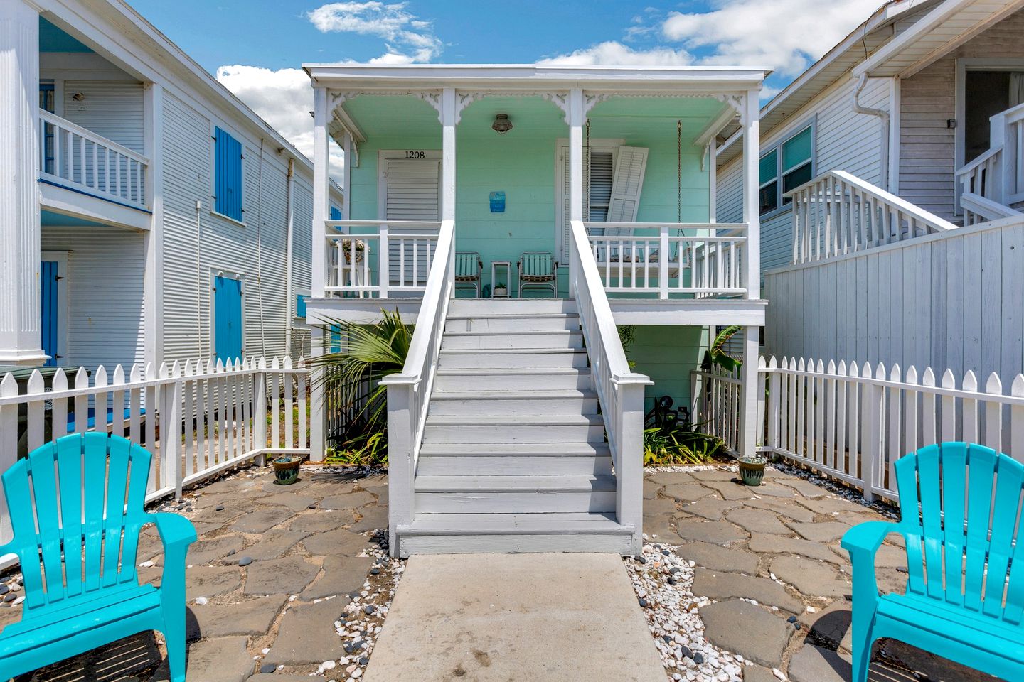 Amazing Beach House in Galveston, Texas
