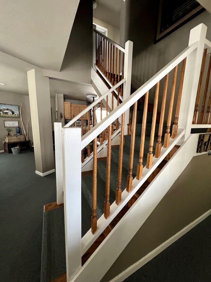 Spacious Vacation Home with Madison River Frontage near Yellowstone in Ennis, Montana