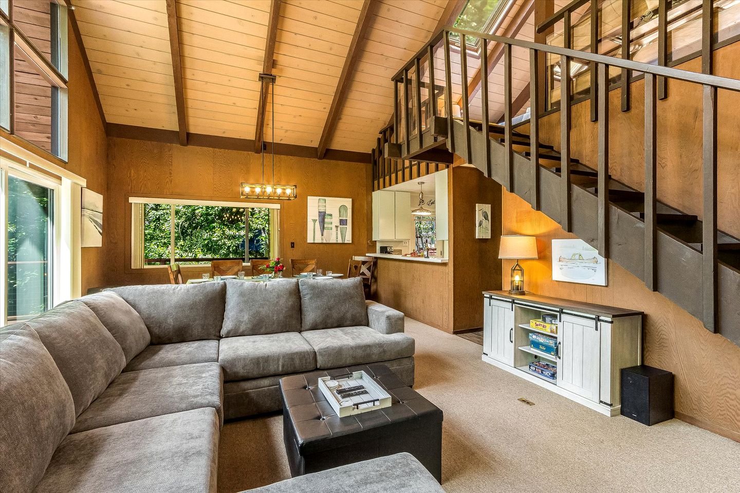 Luxury Log Cabin on the Russian River Surrounded by Redwoods State Natural Reserve in Guerneville, California