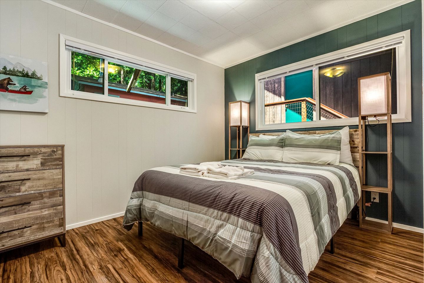 Luxury Log Cabin on the Russian River Surrounded by Redwoods State Natural Reserve in Guerneville, California