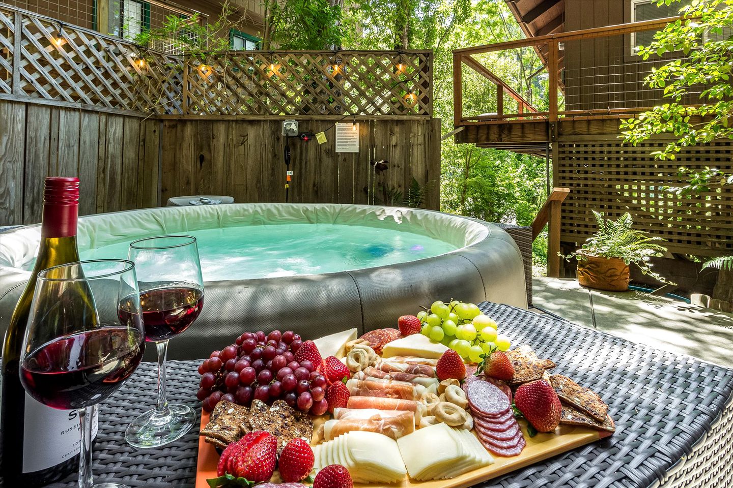 Luxury Log Cabin on the Russian River Surrounded by Redwoods State Natural Reserve in Guerneville, California