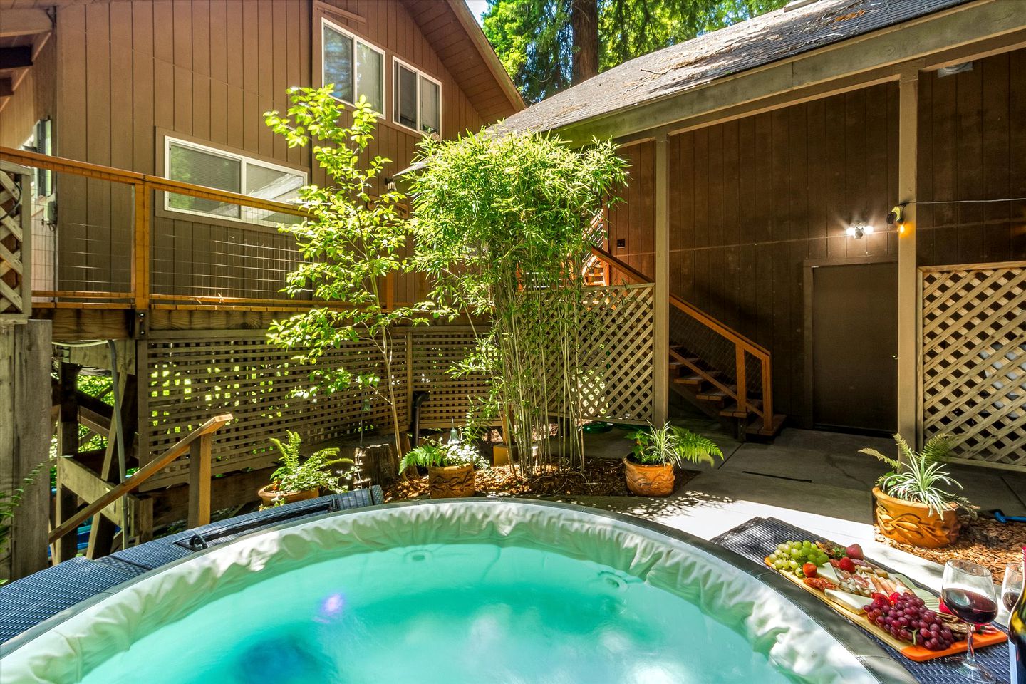 Luxury Log Cabin on the Russian River Surrounded by Redwoods State Natural Reserve in Guerneville, California