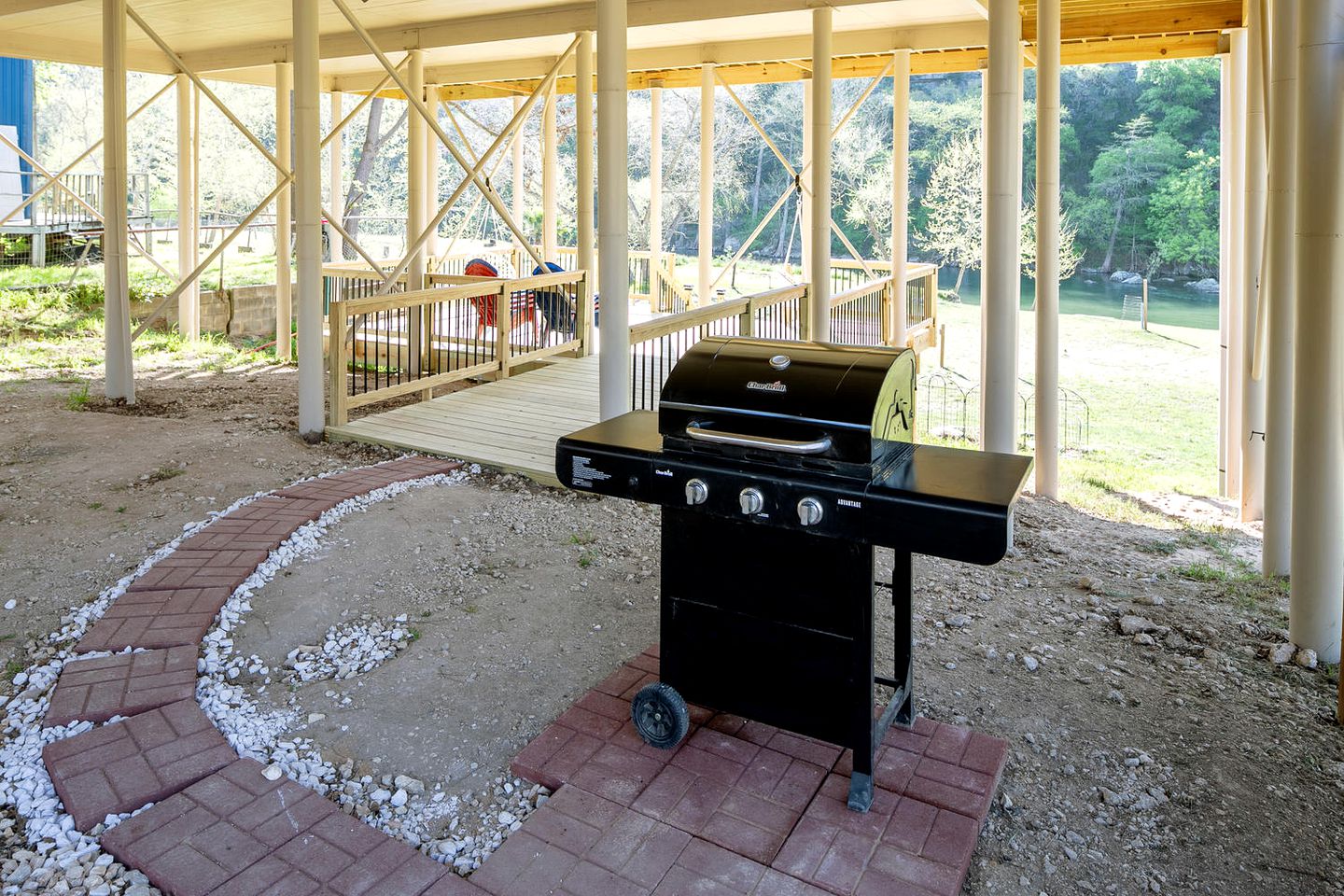 Texas River Glamping near New Braunfels and Gruene