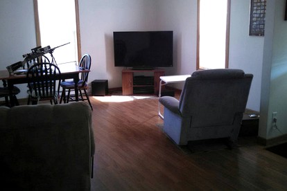 Family-Friendly Vacation Cottage with Hot Tub in Glenham, South Dakota - Photo 2