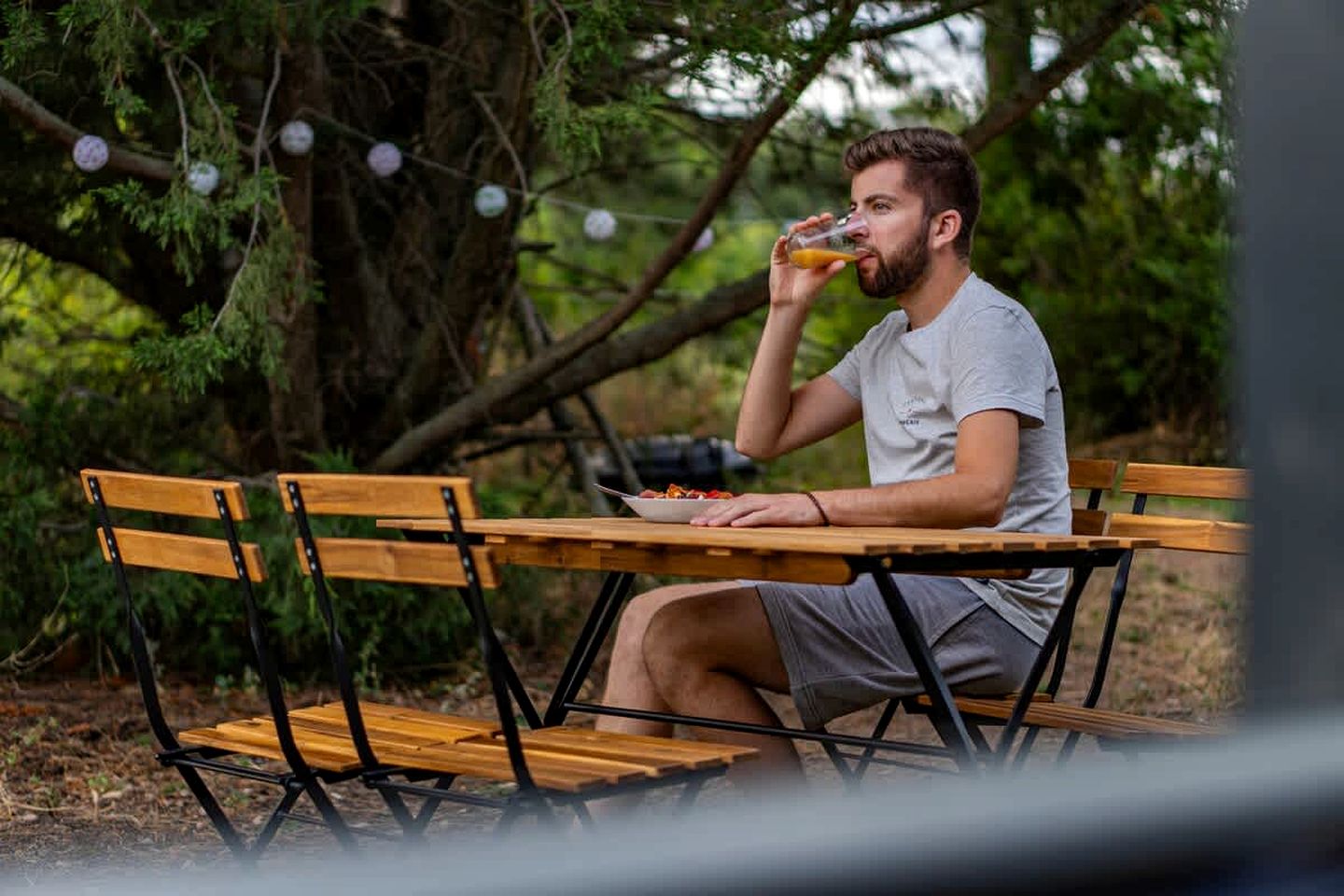 Secluded Sustainable Tiny Home with Horseback Access Near Chaîne des Puys | Châtel-Guyon, France