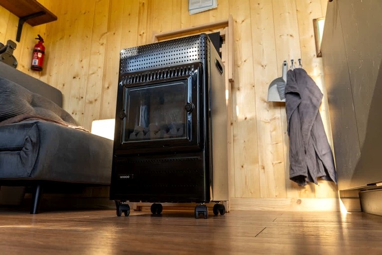 Vacation Rentals (France, --, Auvergne-Rhône-Alpes)