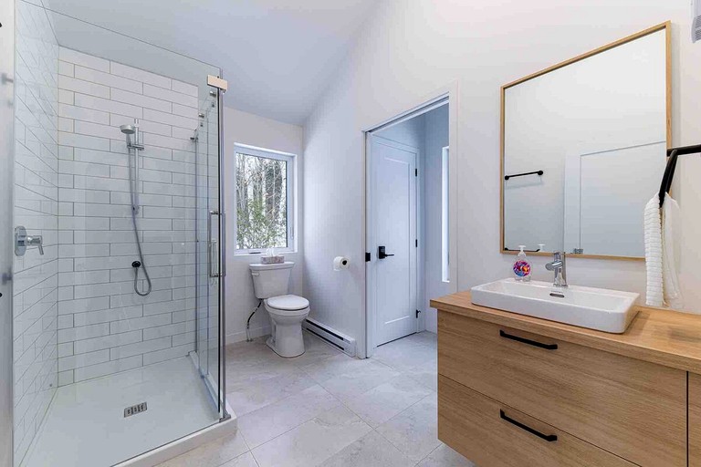 Vacation Rentals (Canada, Petite-Rivière-Saint-François, Quebec)