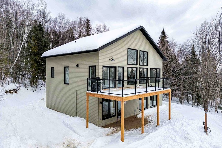 Vacation Rentals (Canada, Petite-Rivière-Saint-François, Quebec)