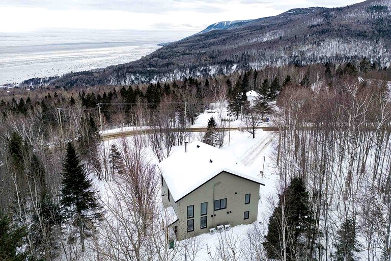 Vacation Rentals (Canada, Petite-Rivière-Saint-François, Quebec)