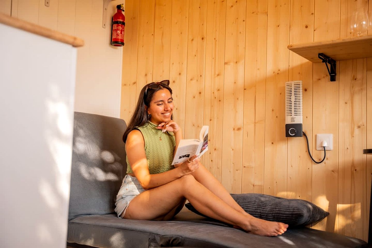 Charming Eco Tiny Home with Organic Wine & Goji Tasting near Saint-Émilion, Gironde