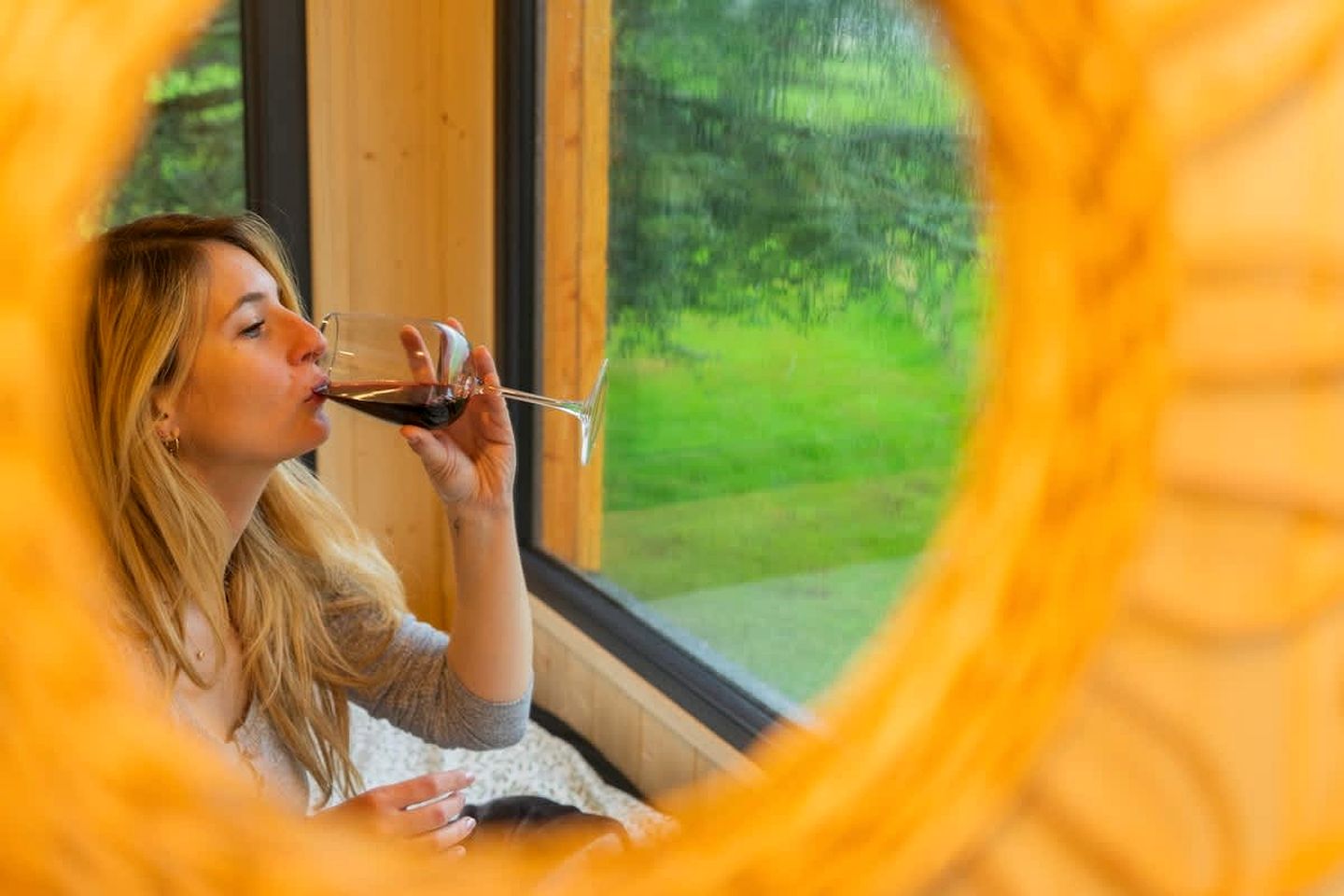 Charming Eco Tiny Home with Organic Wine & Goji Tasting near Saint-Émilion, Gironde