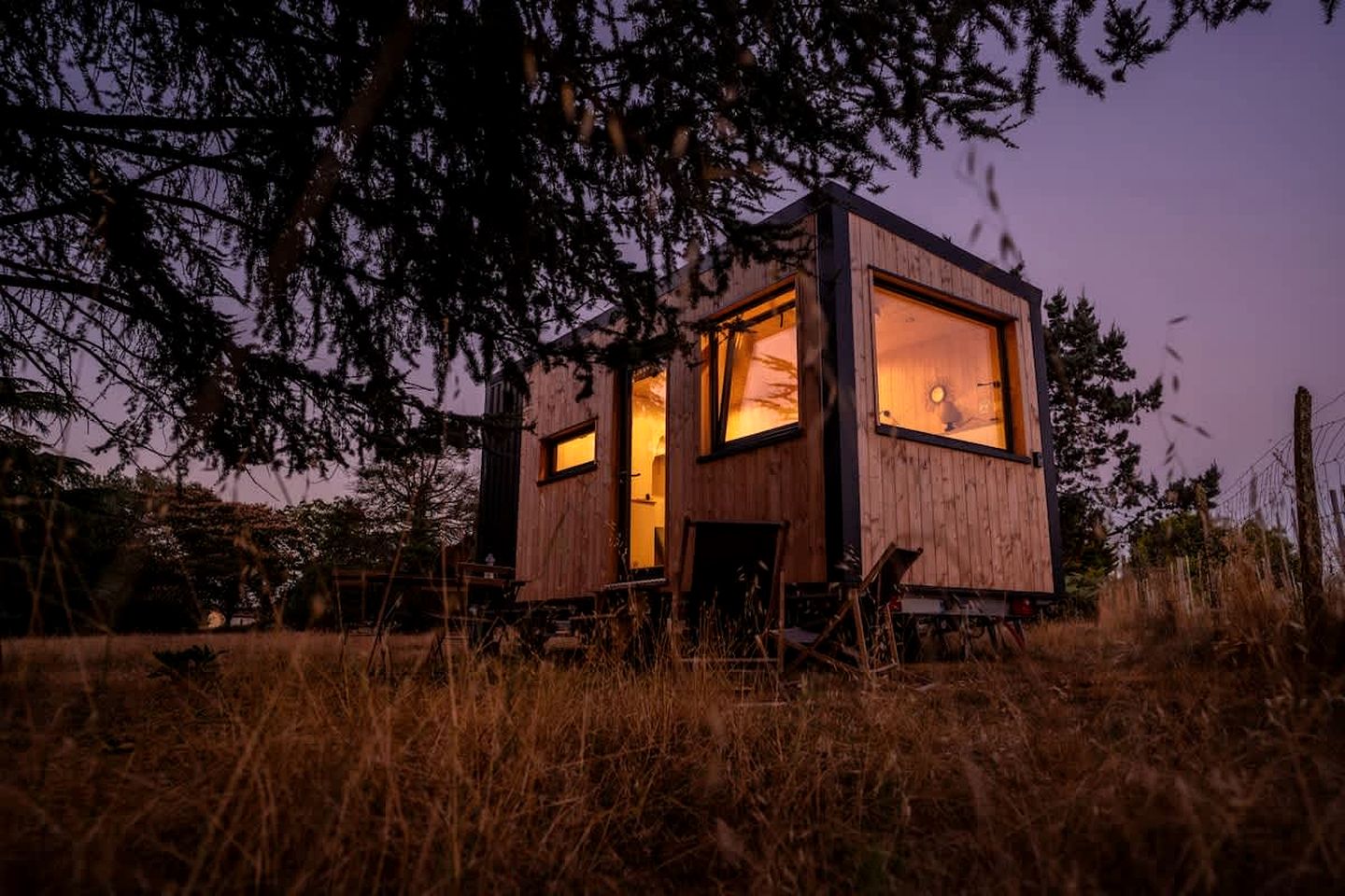 Charming Eco Tiny Home with Organic Wine & Goji Tasting near Saint-Émilion, Gironde