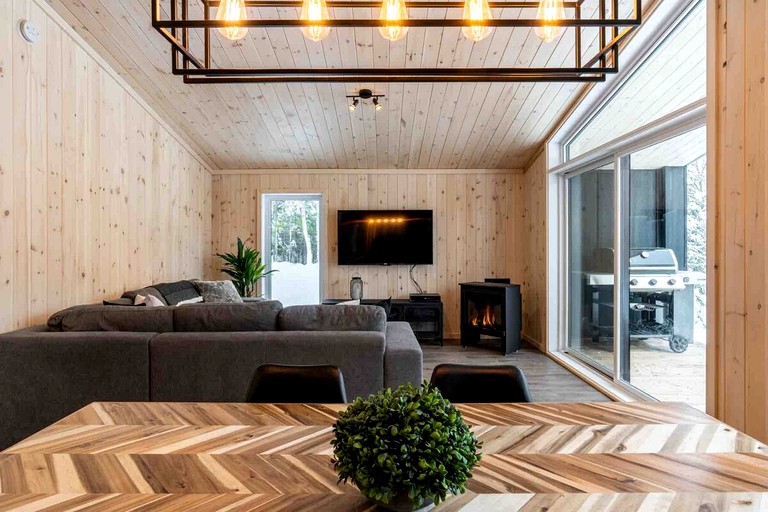 Designer Rentals (United States of America, Charlevoix, Michigan)