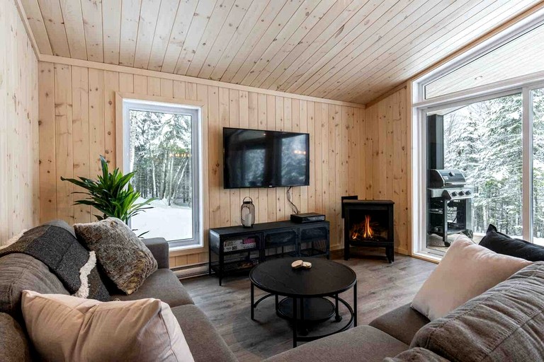 Designer Rentals (United States of America, Charlevoix, Michigan)