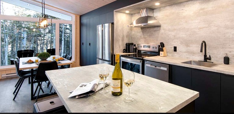 Designer Rentals (United States of America, Charlevoix, Michigan)