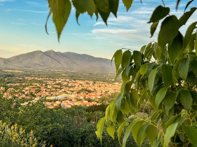 Vacation Rentals (France, --, Occitanie)