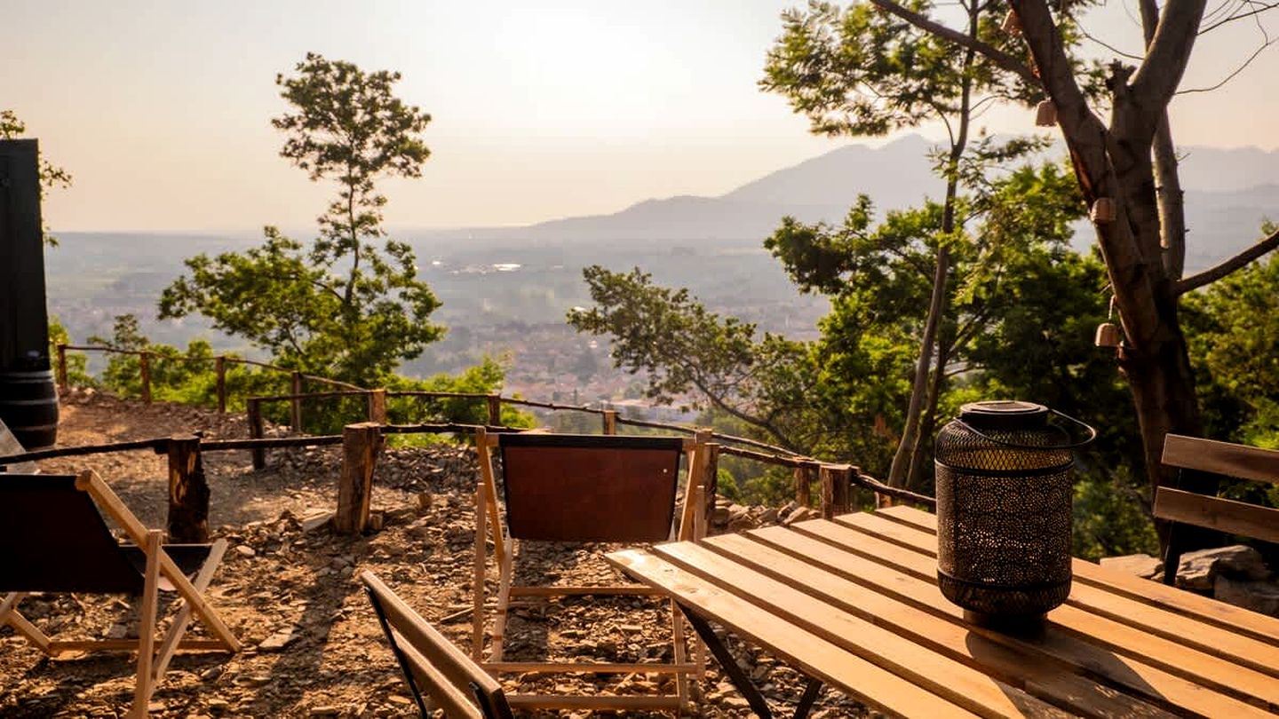 Charming Eco-Friendly Tiny Home with Mediterranean Horizon Views Near Céret | France