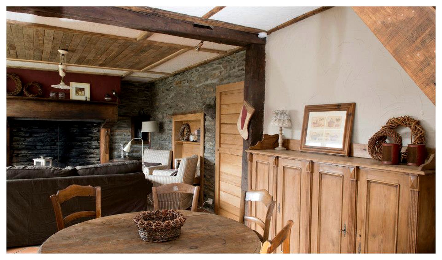 Stone Cottage Rental for Luxury Camping in Countryside near Brussels, Belgium