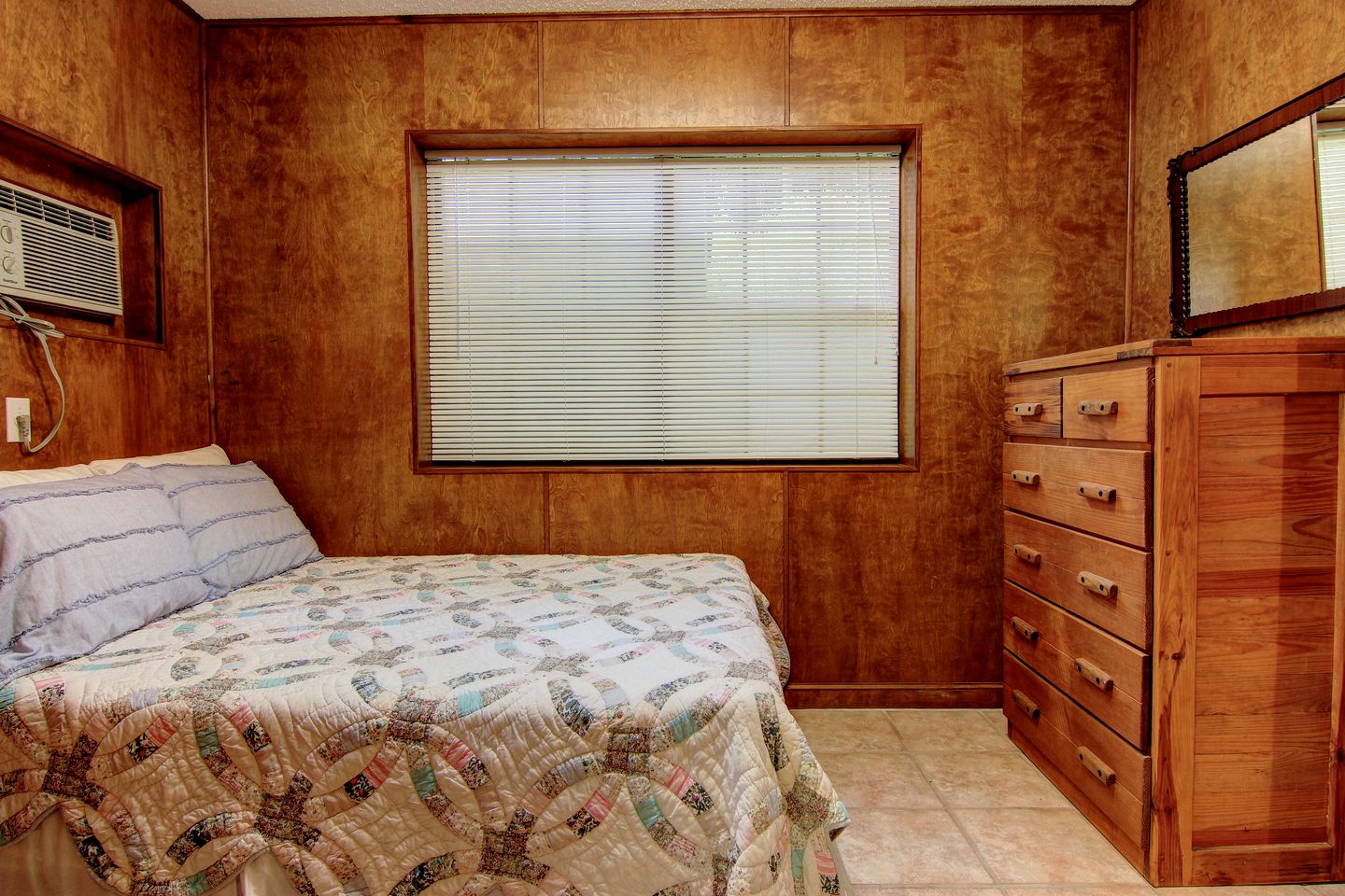 Stunning Cabin Rental Overlooking the Guadalupe River in New Braunfels, Texas