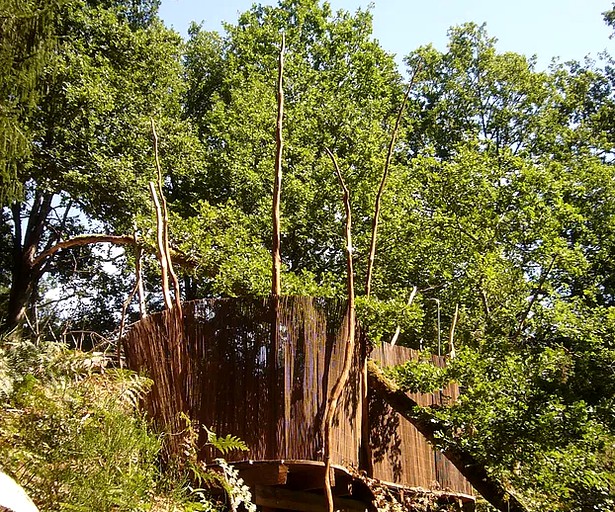 Tree Houses (Saint-Agnant-près-Crocq, Nouvelle-Aquitaine, France)