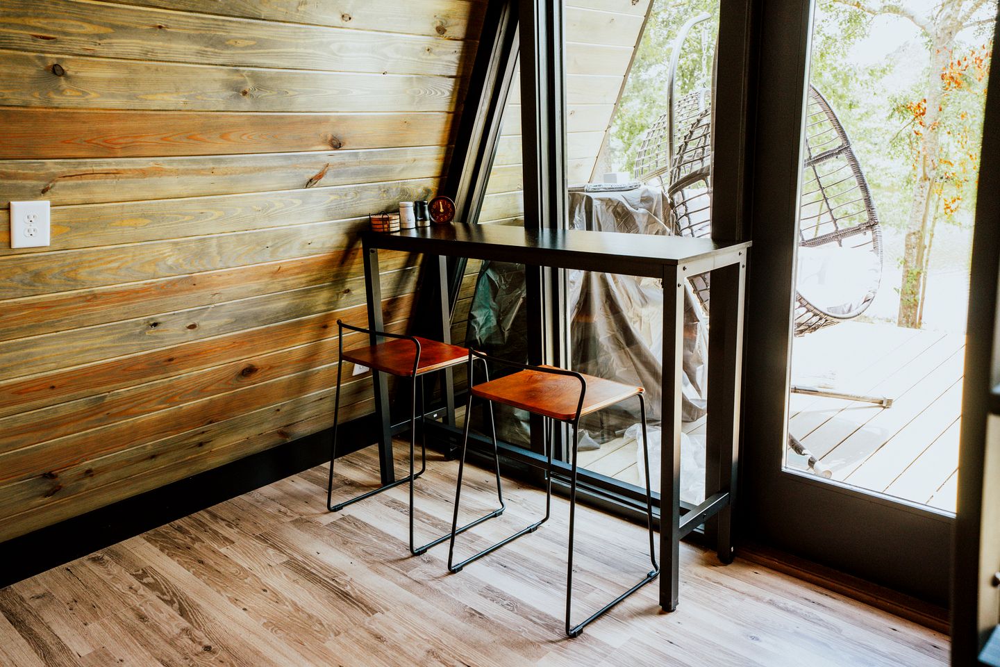 Romantic A-Frame Cabin with Hot Tub Perfect for Couples in Cedar Bluff, Alabama