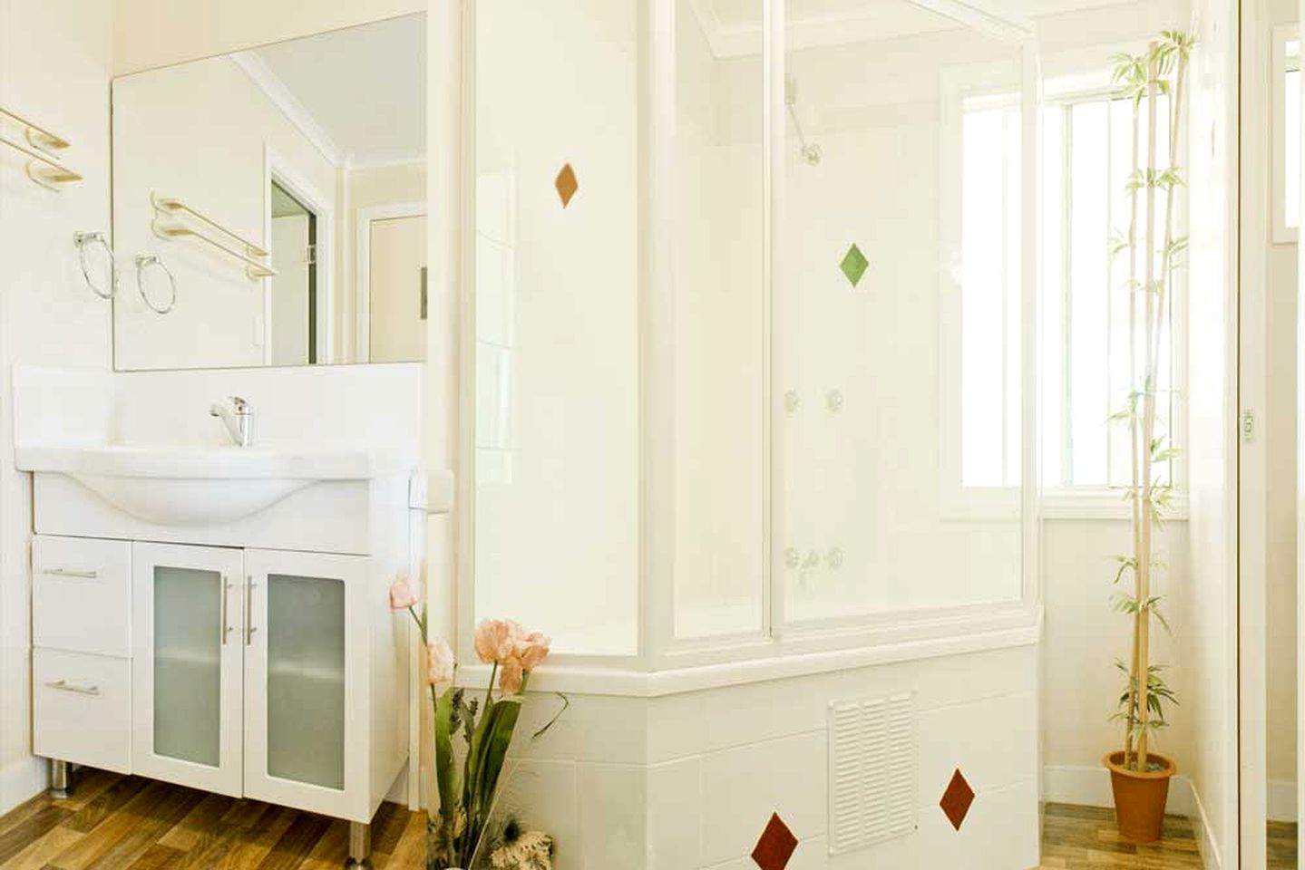 Family-Friendly Cottage Rental on 150-Acres of Farmland in Kingaroy, Queensland