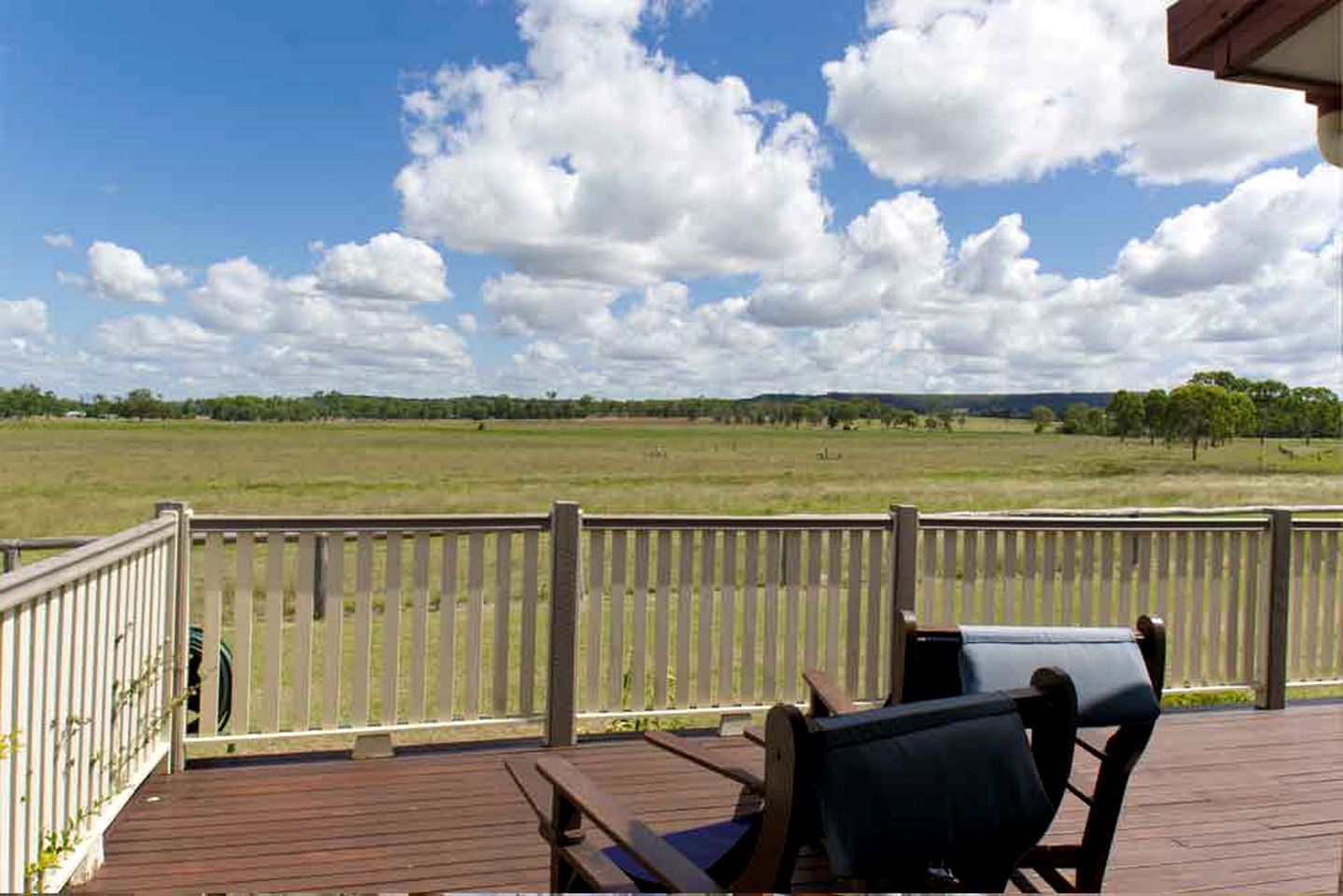 Family-Friendly Cottage Rental on 150-Acres of Farmland in Kingaroy, Queensland