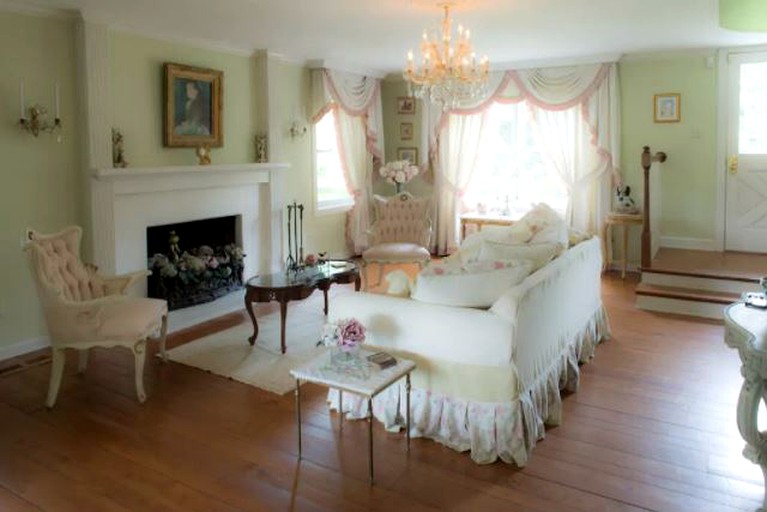 Cottages (Washington, Virginia, United States)