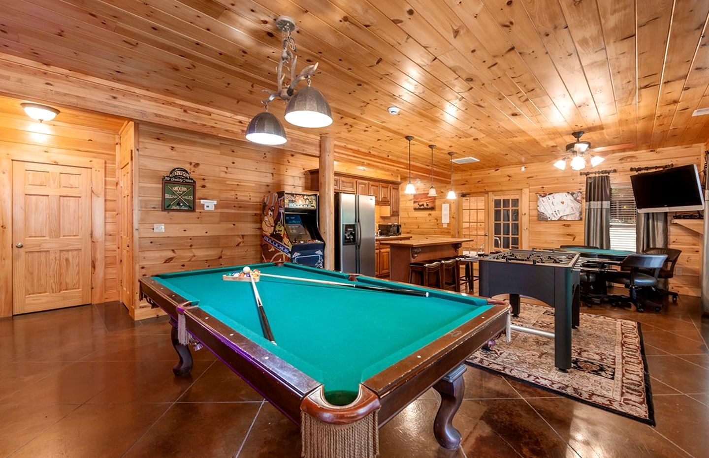 Unforgettable Family Vacations in this Stunning Rental with Indoor Pool in Sevierville, Tennessee