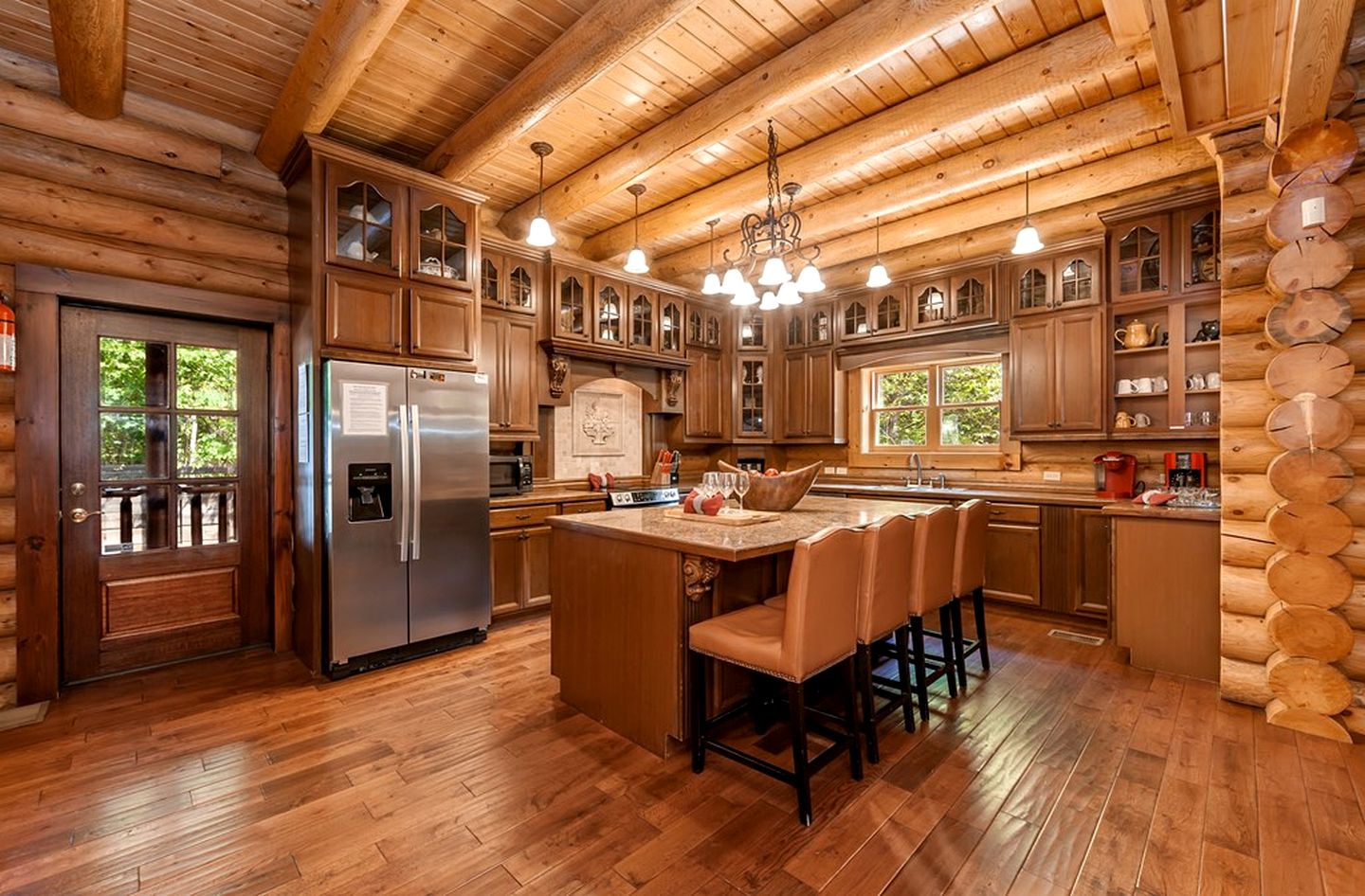 Unforgettable Family Vacations in this Stunning Rental with Indoor Pool in Sevierville, Tennessee