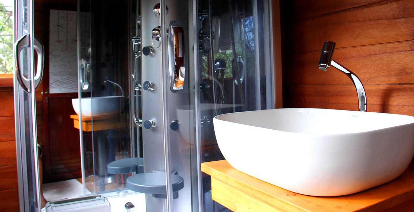 Unique Luxury Pod Cabin Getaway Surrounded by Jungle Views in Palatupana, Sri Lanka