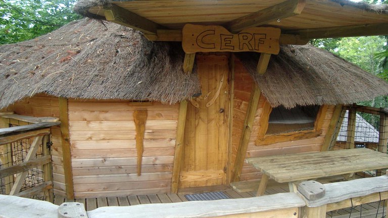 Tree Houses (Saint-Julien-Labrousse, Auvergne-Rhône-Alpes, France)