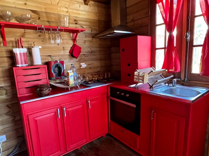 Vacation Rentals (Guadeloupe, --, --)