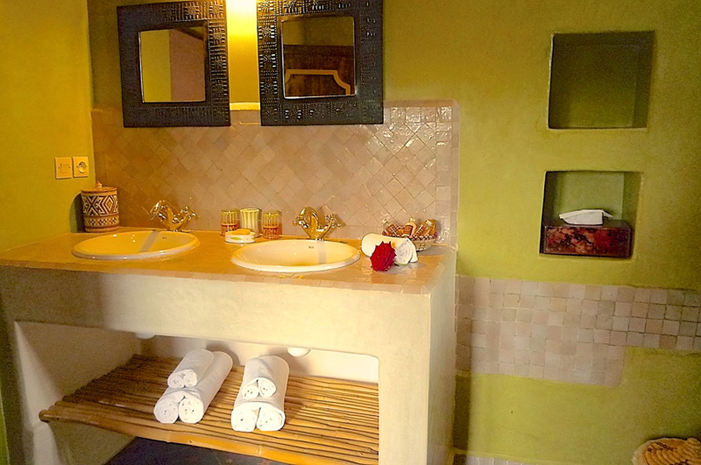 Gorgeous Vacation Accommodation with Breakfast Included near Ouarzazate, Morocco