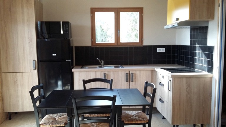 Cottages (Bourg-Charente, Nouvelle-Aquitaine, France)